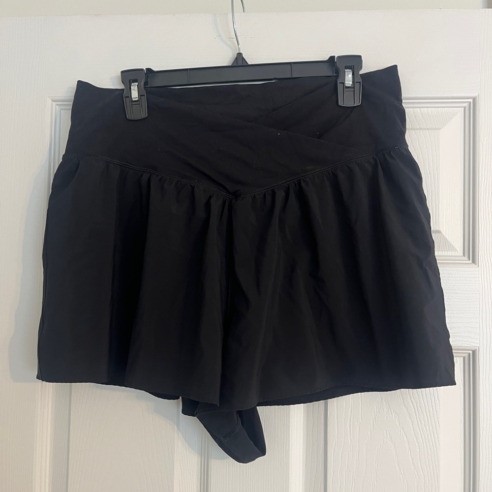 Aerie Black Women's Shorts